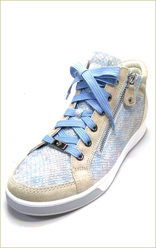 ara　アラ 　左画像